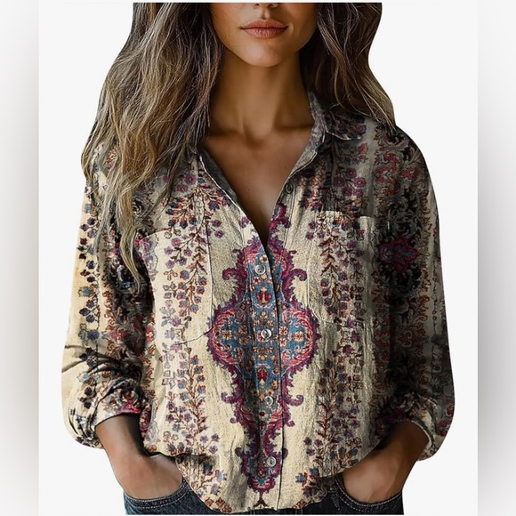 Source Unknown Cream and Blue Elegant Blouse - Picture 1 of 6